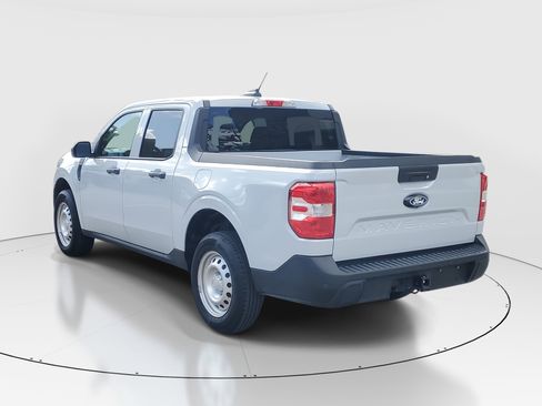 Used 2025 Ford Maverick XL image 5