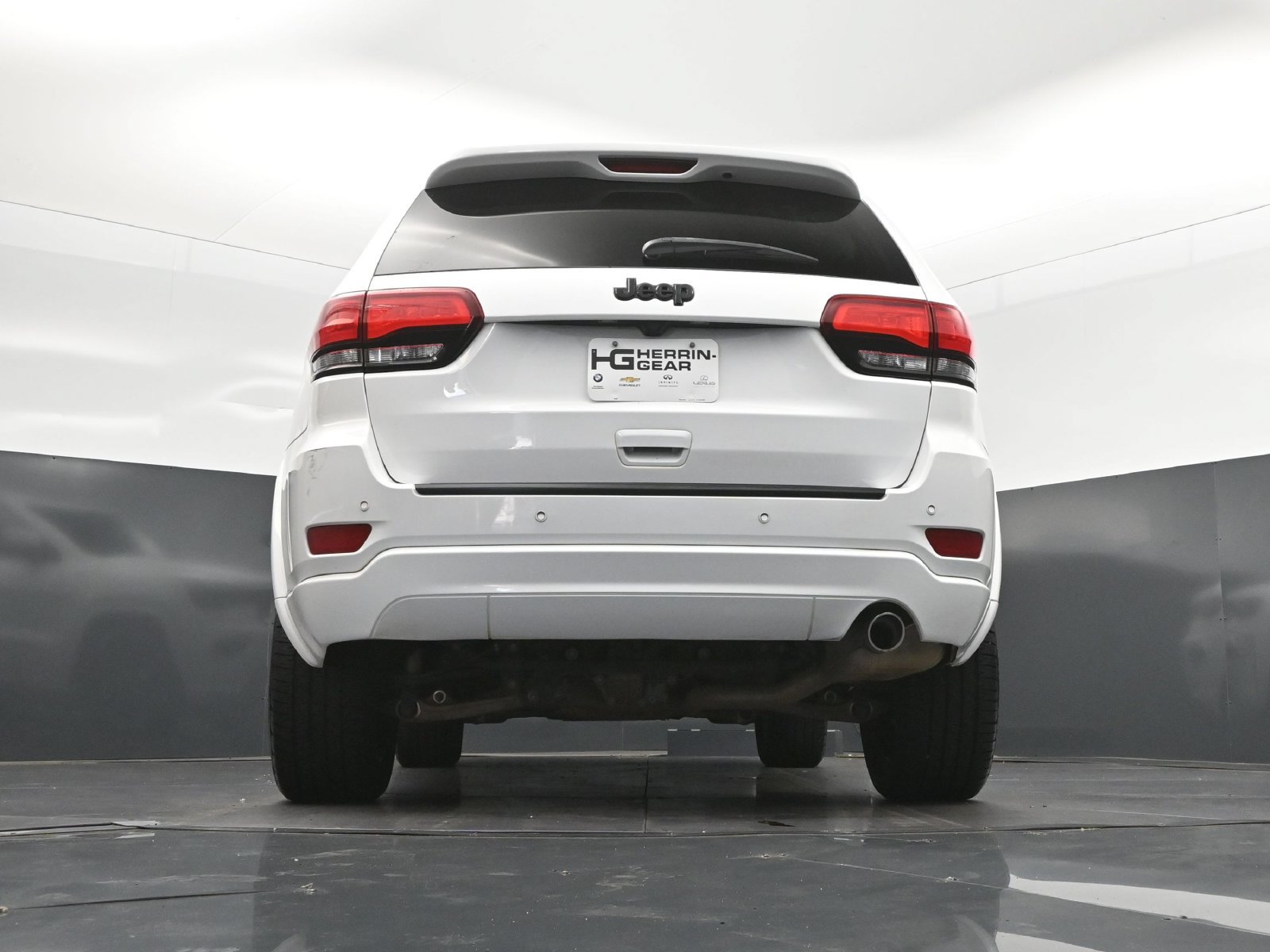 Used 2022 Jeep Grand Cherokee Laredo X RWD image 41
