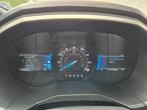 Used 2021 Ford Edge ST-Line w/ Class II Trailer Tow Package AWD/4WD image 18