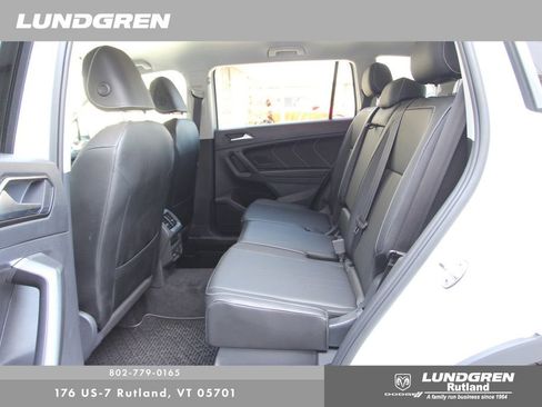 Used 2022 Volkswagen Tiguan SE image 24