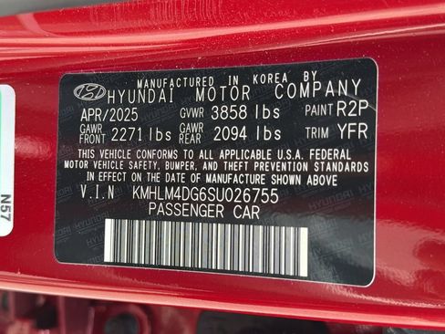Certified 2025 Hyundai Elantra Sport FWD image 40