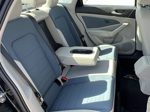 New 2026 Volkswagen Jetta SE image 12