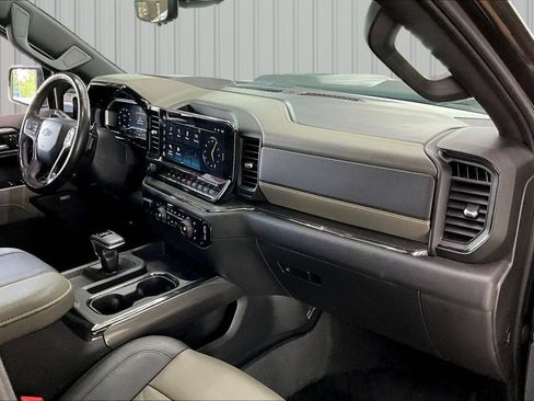 Used 2023 Chevrolet Silverado 1500 ZR2 w/ Technology Package AWD/4WD image 28