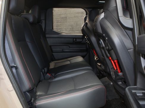 Used 2025 Toyota Tacoma Limited AWD/4WD image 52