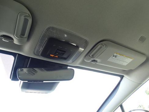 New 2026 Toyota Prius XLE FWD image 26