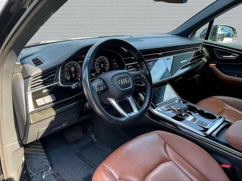 Used 2023 Audi Q7 3.0T Premium w/ Convenience Package AWD/4WD image 14