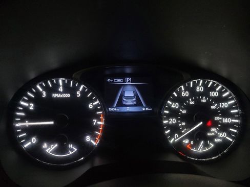 Used 2020 Nissan Pathfinder SL AWD/4WD image 23