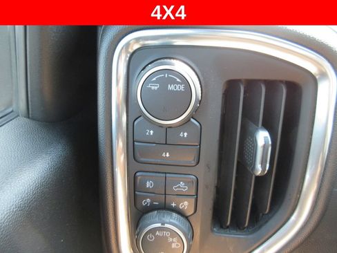 Certified 2022 Chevrolet Silverado 2500 LT w/ Convenience Package AWD/4WD image 26