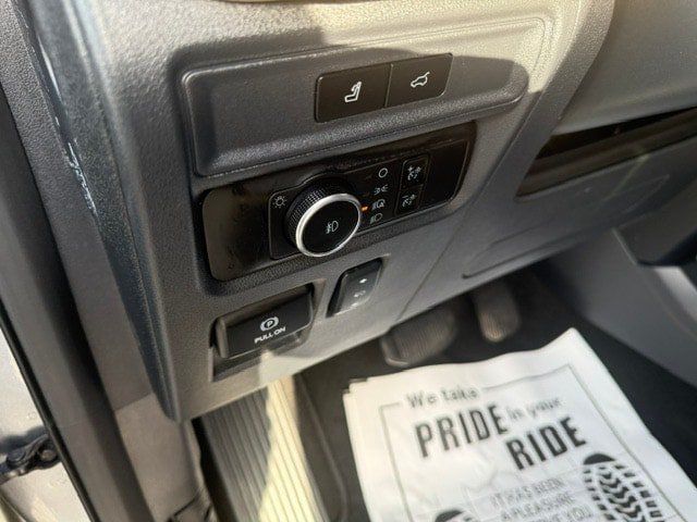 Used 2023 Ford Expedition Max Limited RWD image 15