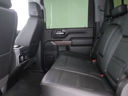 Used 2022 GMC Sierra 3500 Denali w/ Denali Black Diamond Edition AWD/4WD image 30