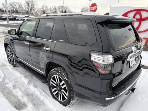 Used 2023 Toyota 4Runner Limited image 6