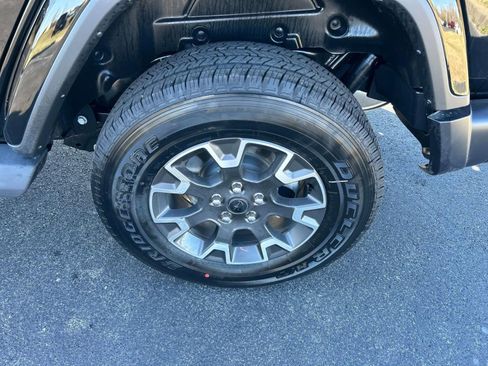 New 2025 Jeep Wrangler Unlimited Sahara w/ Safety Group AWD/4WD image 12