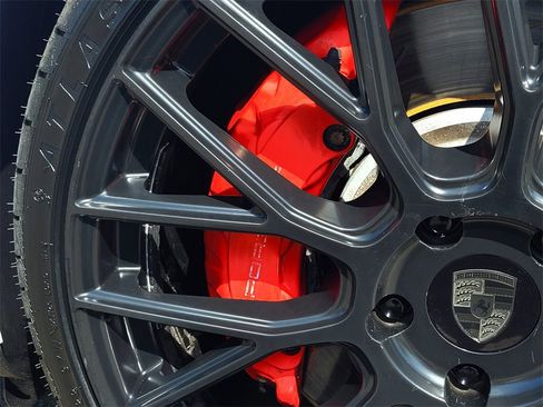 Used 2017 Porsche Panamera Turbo image 10