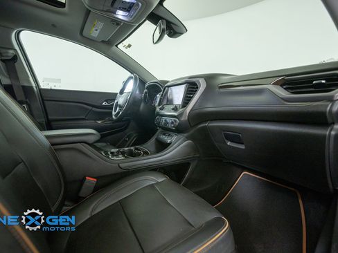 Used 2021 GMC Acadia AT4 w/ LPO, 'HIT The Road' Package AWD/4WD image 43