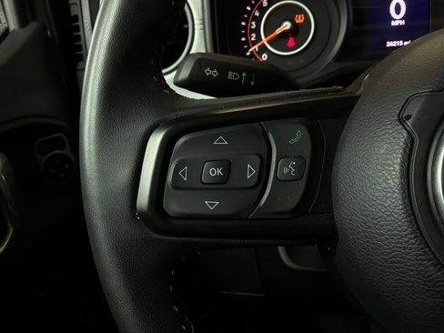 Used 2025 Jeep Wrangler Unlimited Sport AWD/4WD image 31