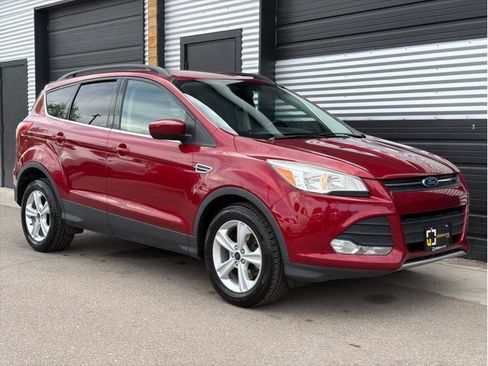Used 2015 Ford Escape SE w/ Equipment Group 201A AWD/4WD image 11