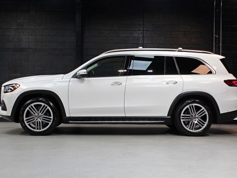 Used 2020 Mercedes-Benz GLS 450 4MATIC image 3