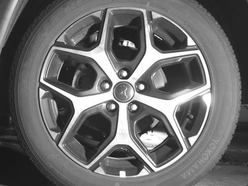 Used 2025 Jeep Compass Limited image 14