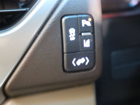 Used 2015 Chevrolet Tahoe LT RWD image 41