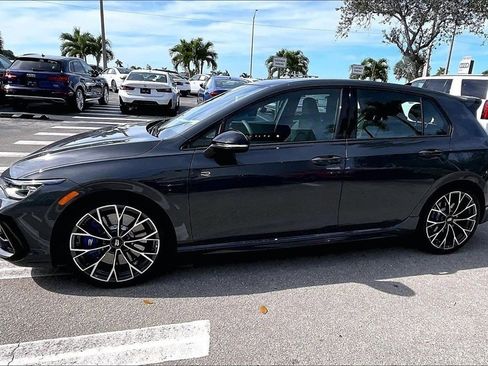 New 2026 Volkswagen Golf image 8