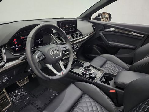 Used 2023 Audi SQ5 Premium Plus w/ Premium Plus Package image 12
