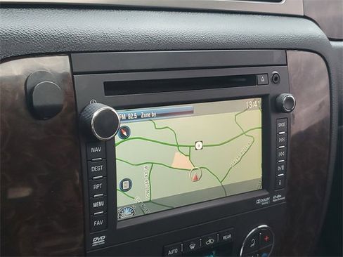 Used 2012 GMC Yukon Denali image 19