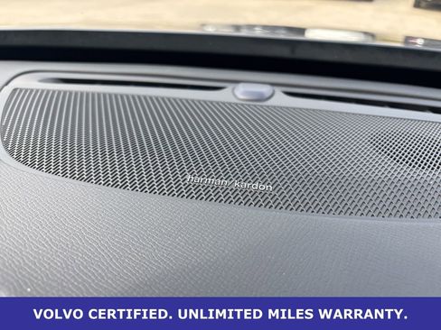 Certified 2023 Volvo XC90 B6 Plus w/ Protection Package Premier image 22