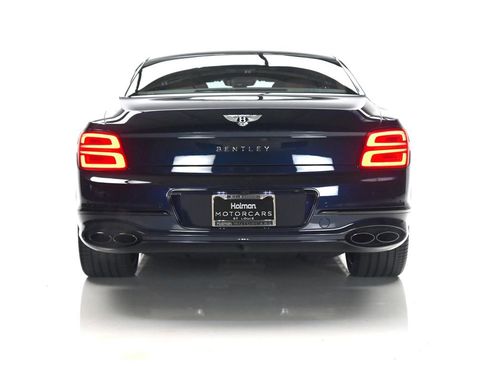 Certified 2022 Bentley Flying Spur V8 AWD/4WD image 5