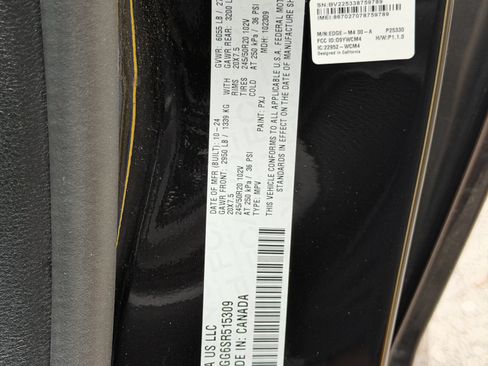 Used 2025 Chrysler Pacifica Limited FWD image 39