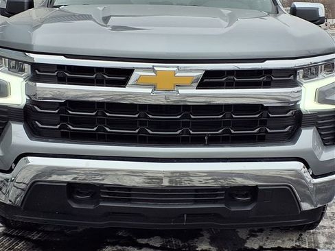 New 2026 Chevrolet Silverado 1500 LT image 17