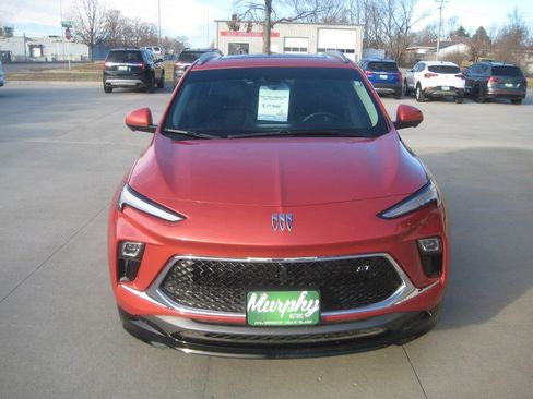 Used 2024 Buick Encore GX Sport Touring w/ Experience Buick Package image 3