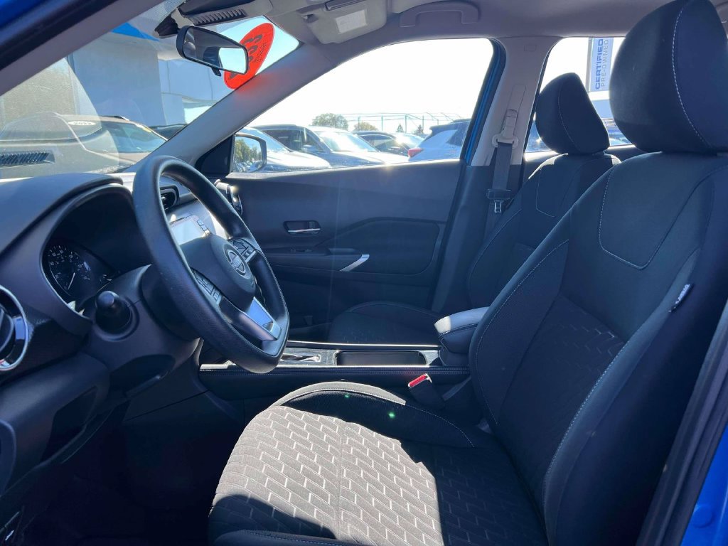 Used 2023 Nissan Kicks SV FWD image 18