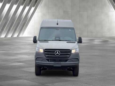 New 2026 Mercedes-Benz Sprinter 2500 image 9