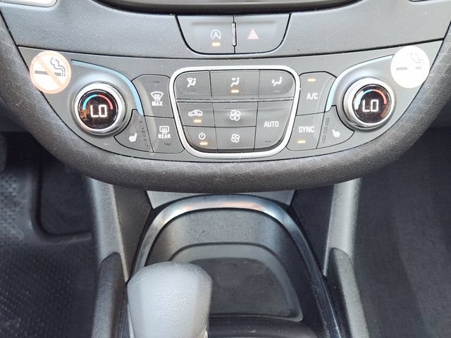 Used 2025 Chevrolet Malibu LT FWD image 21