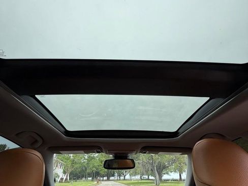 Used 2021 Toyota Camry XSE image 19