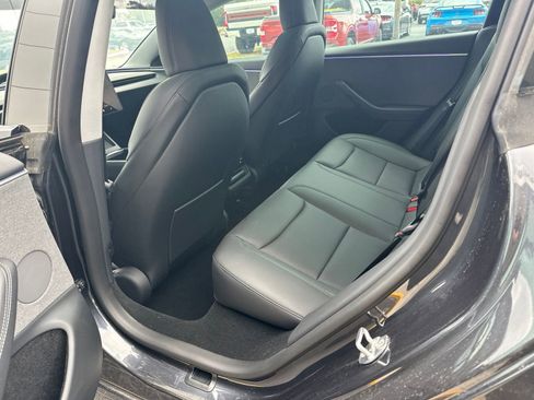 Used 2025 Tesla Model 3 Long Range RWD image 11