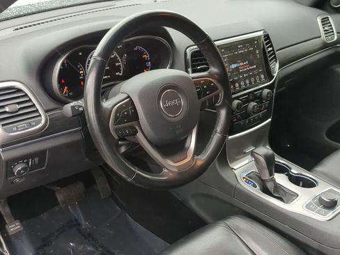 Used 2020 Jeep Grand Cherokee Limited image 10