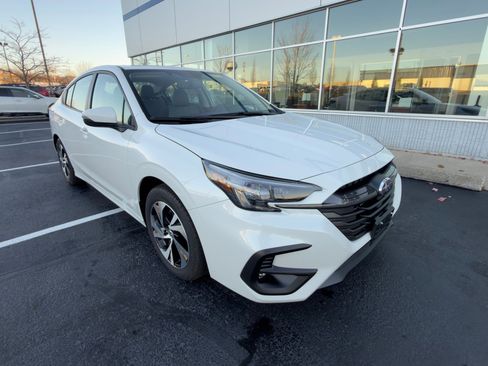 Certified 2025 Subaru Legacy Premium w/ Popular Package #1A image 1