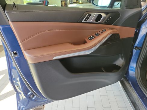 Used 2020 BMW X5 xDrive40i w/ Convenience Package AWD/4WD image 15