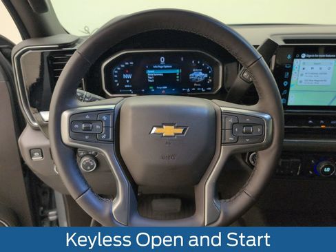 Used 2026 Chevrolet Silverado 1500 LT w/ Z71 Off-Road Package AWD/4WD image 35