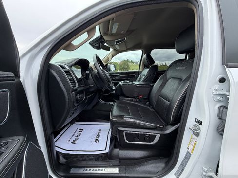 Used 2021 RAM 1500 Laramie AWD/4WD image 2