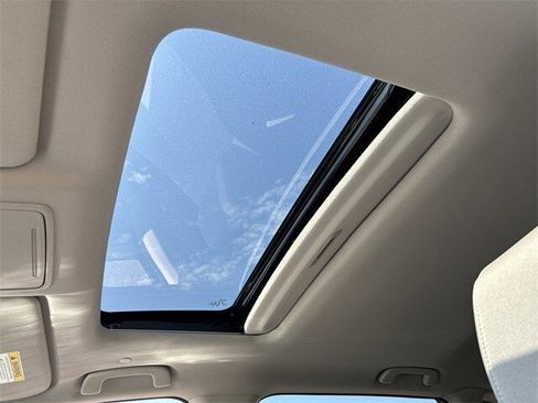 New 2026 Honda CR-V EX image 32