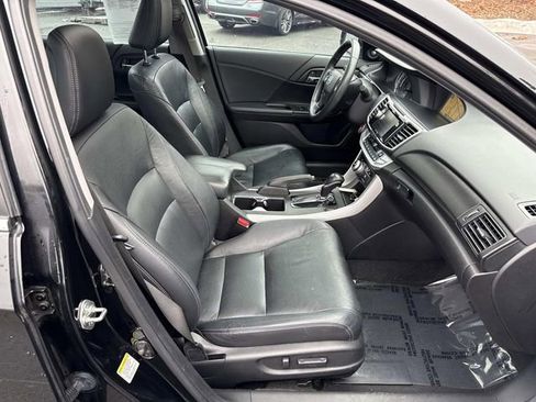 Used 2015 Honda Accord EX-L image 9