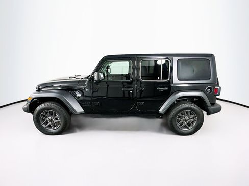 Used 2025 Jeep Wrangler Unlimited Sport AWD/4WD image 4