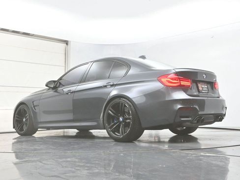 Used 2017 BMW M3 RWD image 30