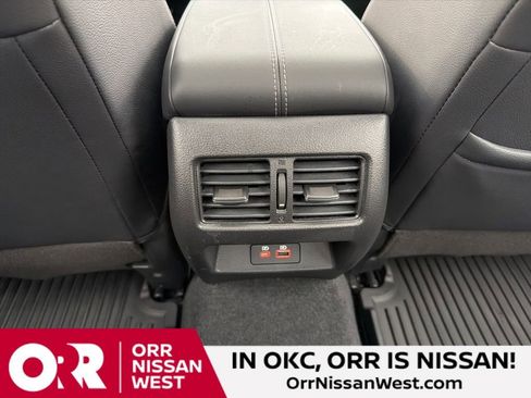 Used 2023 Nissan Altima 2.5 SL image 19