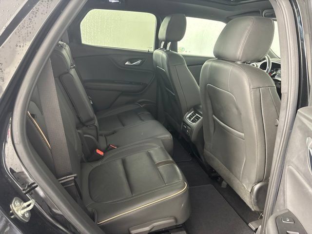 Used 2019 Chevrolet Blazer Premier w/ Sun and Wheels Package AWD/4WD image 38