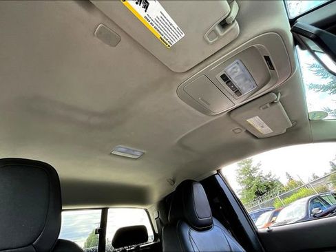 Used 2019 Chevrolet Colorado Z71 image 14