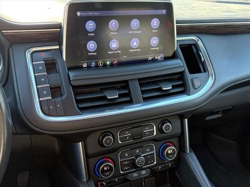 Used 2021 Chevrolet Tahoe LT image 10