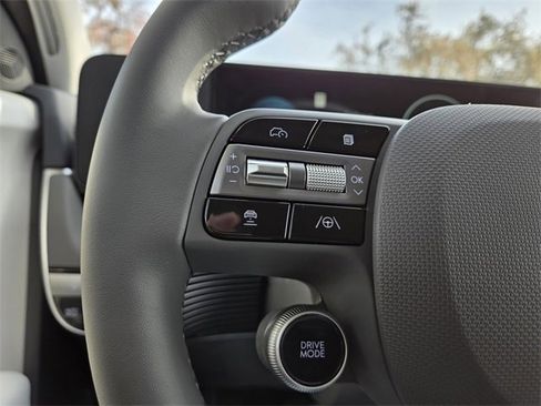 New 2026 Hyundai Ioniq 5 SEL image 24